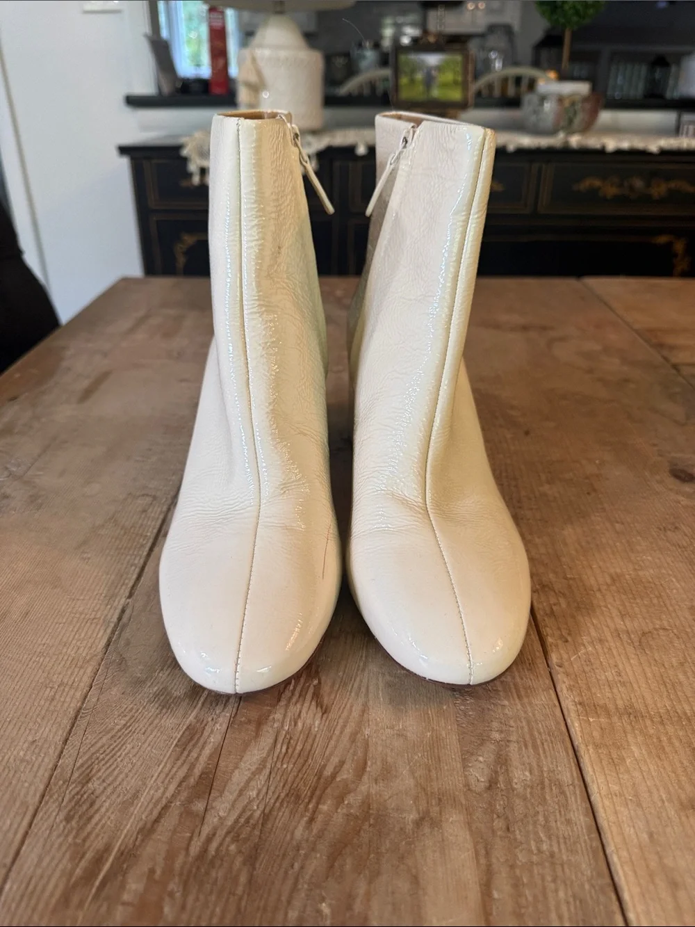 Tory Burch stylish tory